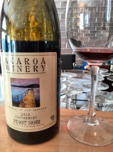 Akaroa Winery Pinot Noir 2010
